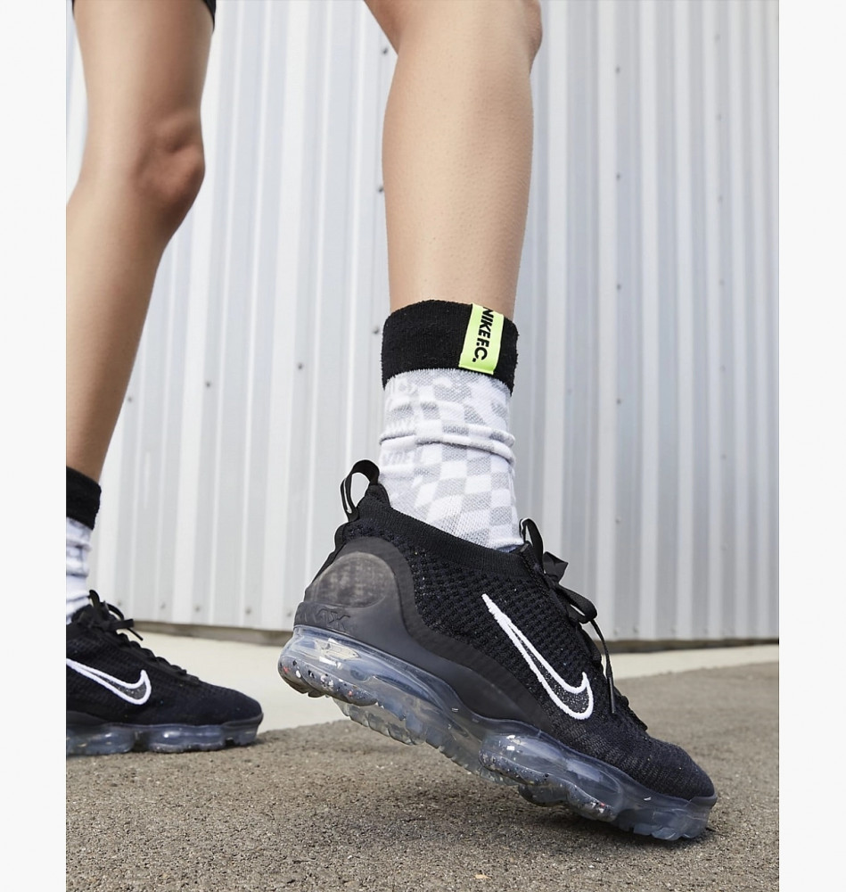 Кросівки жіночі Nike Air Vapormax 2021 Fk DC4112-002_image_3