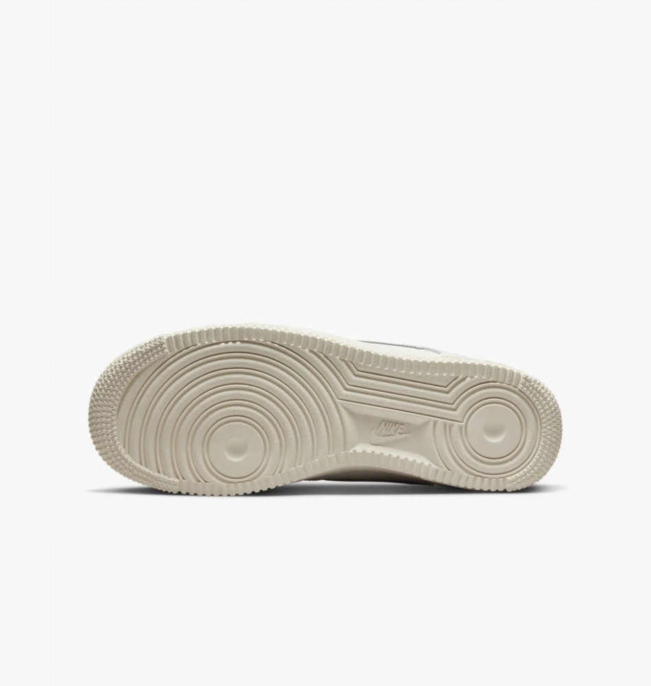 Кросівки Nike Air Force 1 07 White Dq7569-100_image_7