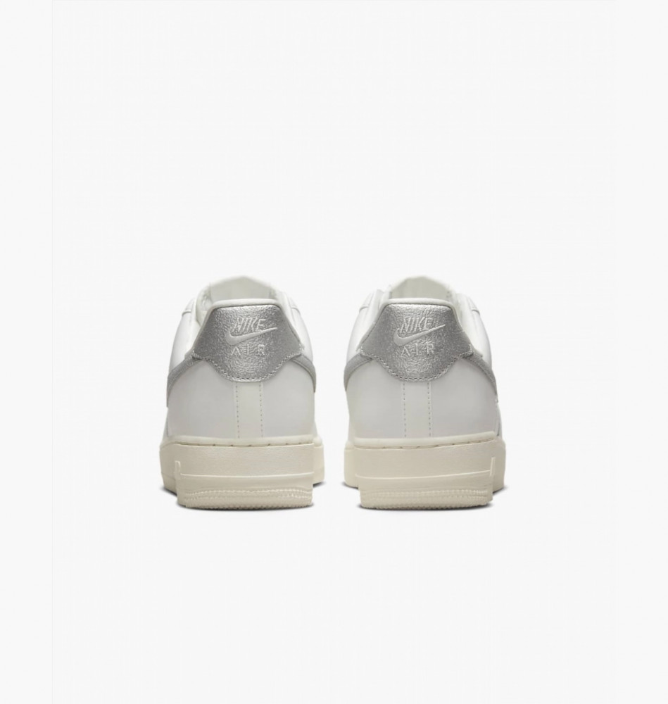 Кросівки Nike Air Force 1 07 White Dq7569-100_image_4