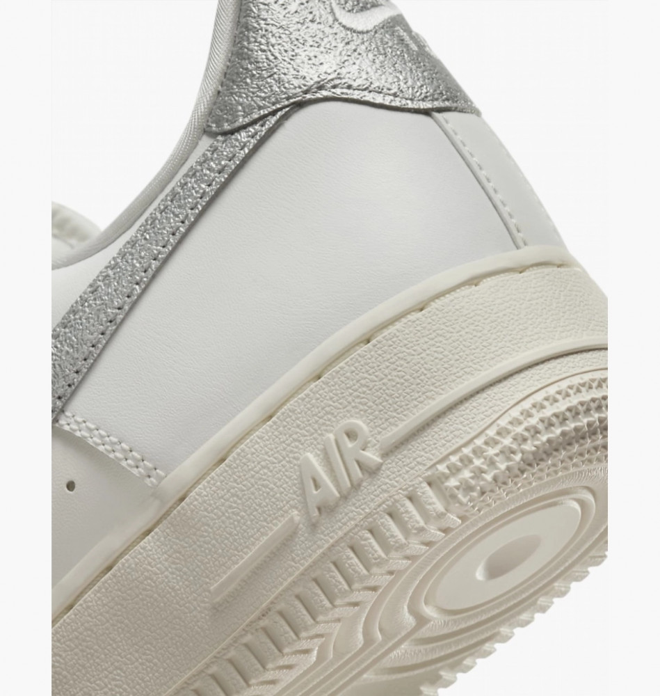 Кросівки Nike Air Force 1 07 White Dq7569-100_image_5