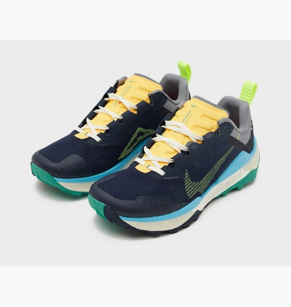 Кросівки жіночі Nike React Wildhorse 8 DR2689-400