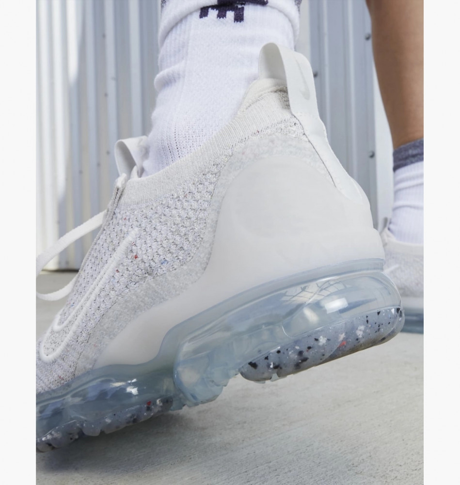 Жіночі кросівки Nike W Air Vapormax 2021 Fk DJ9975-001_image_5