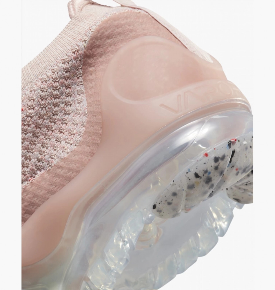 Женские кроссовки Nike W Air Vapormax 2021 Fk DJ9975-600_image_8
