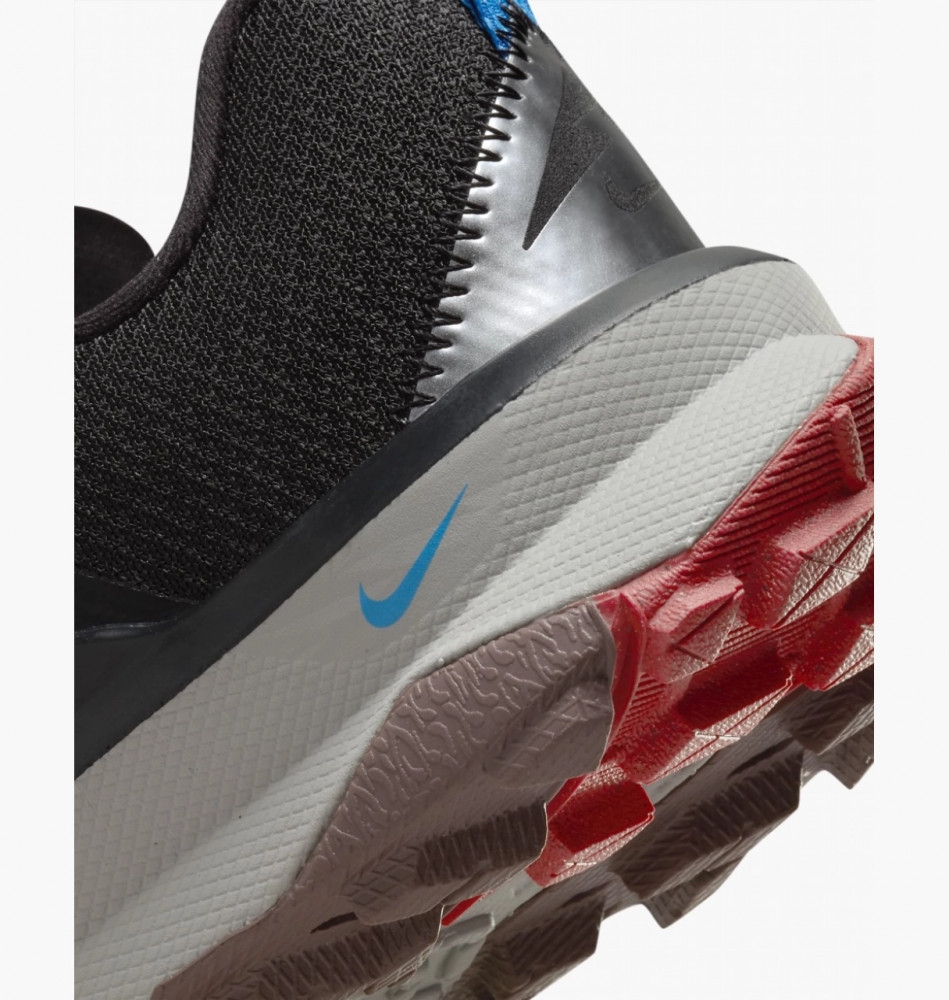 Кросівки Nike Kiger 9 Trail Running DR2694-002_image_4