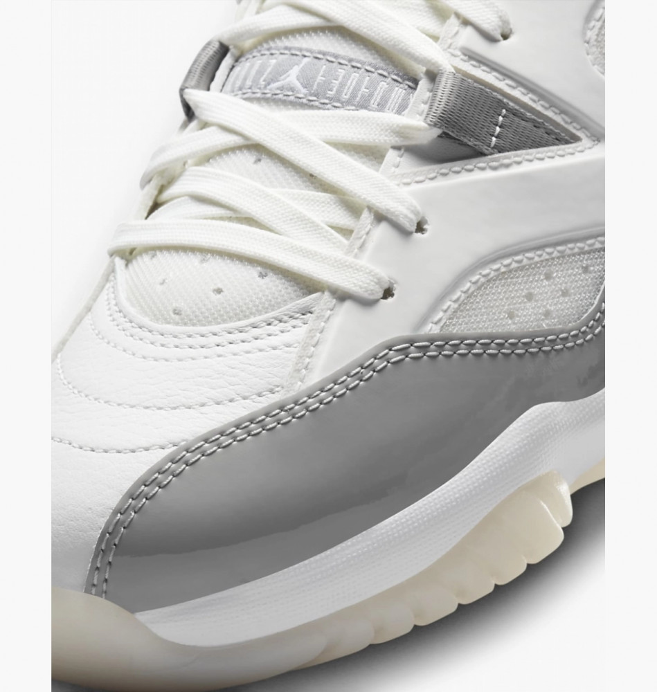 Кросівки Jordan Jumpman Two Trey DR9631-002_image_8