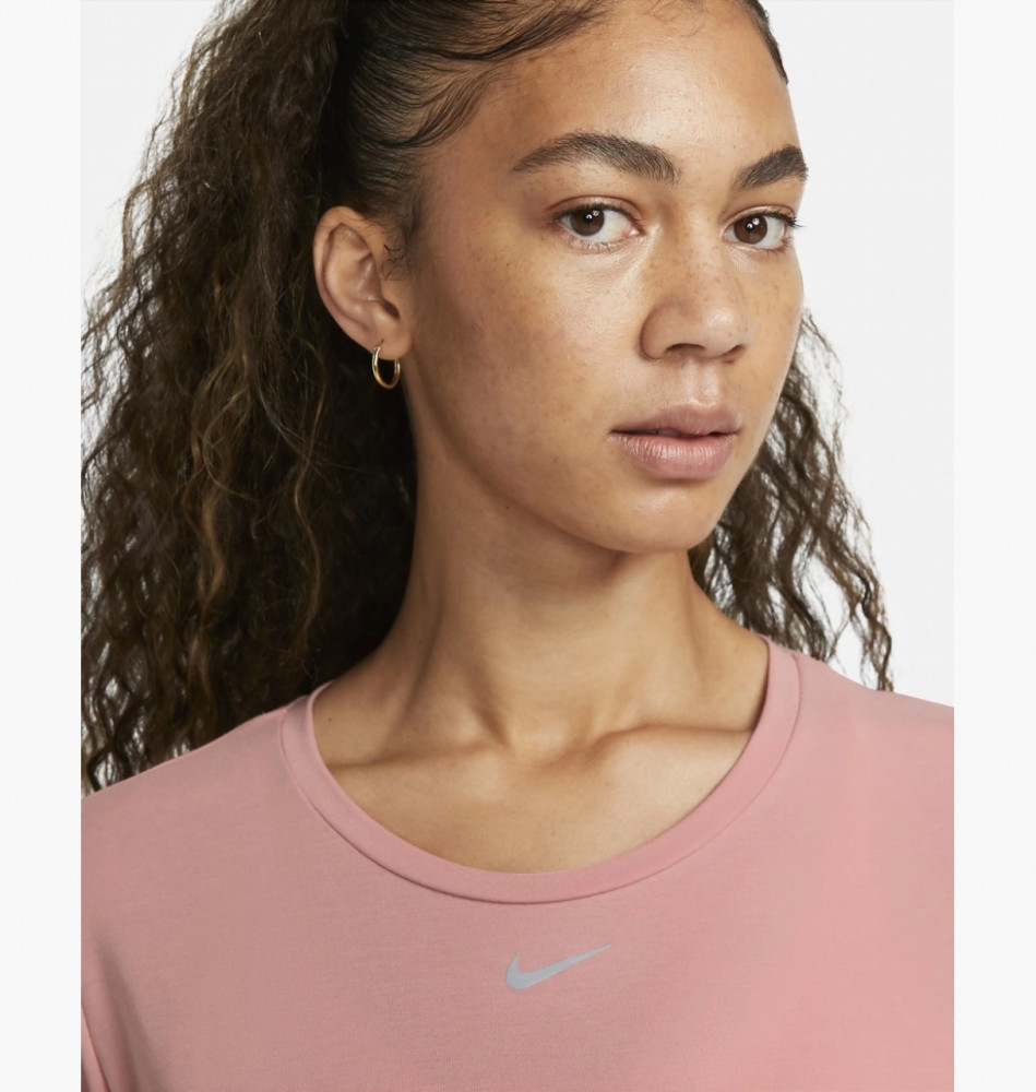 Футболка Nike Womens Standard Fit Short-Sleeve Top Dd0618-618_image_4
