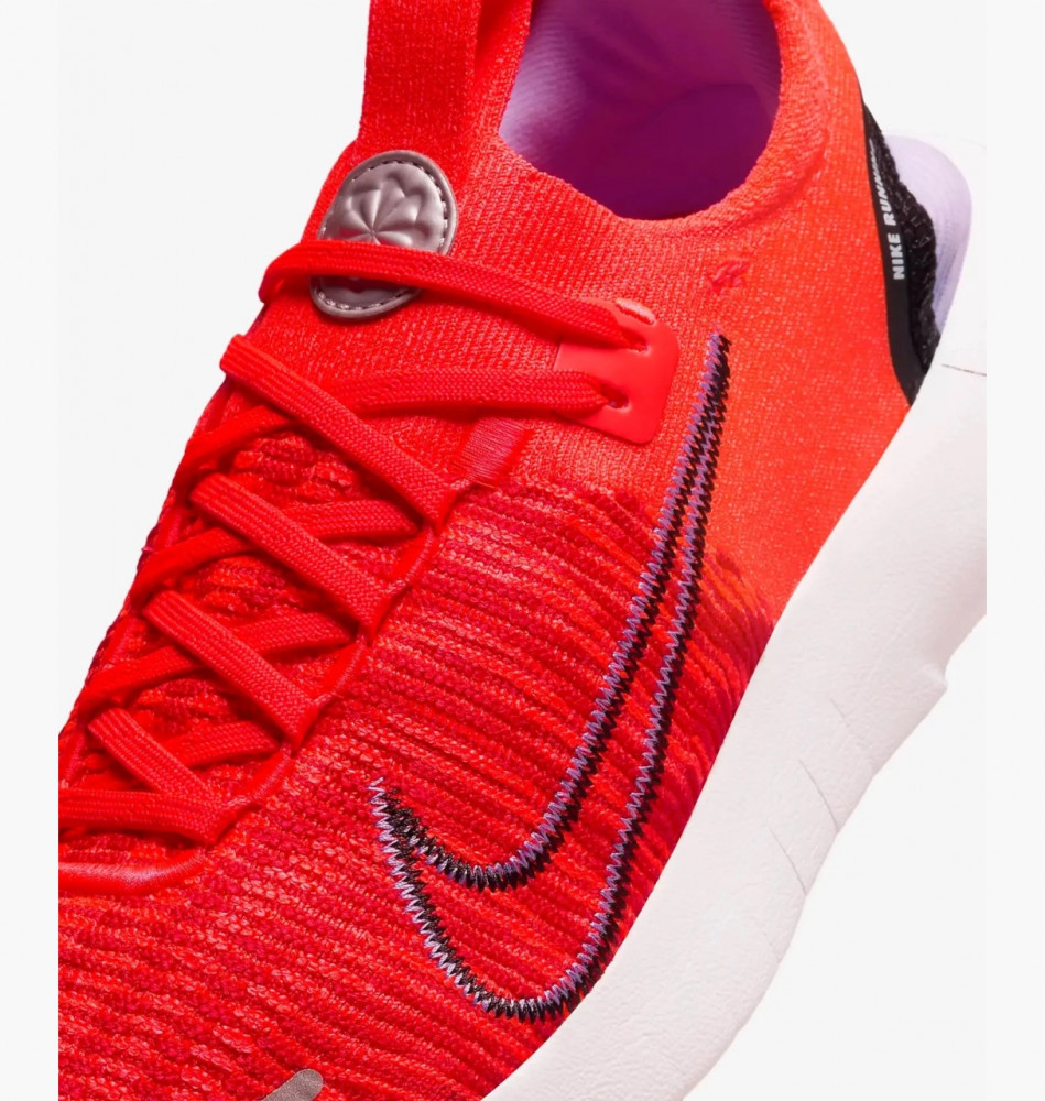Кросівки Nike Free Run Nn DX6482-601