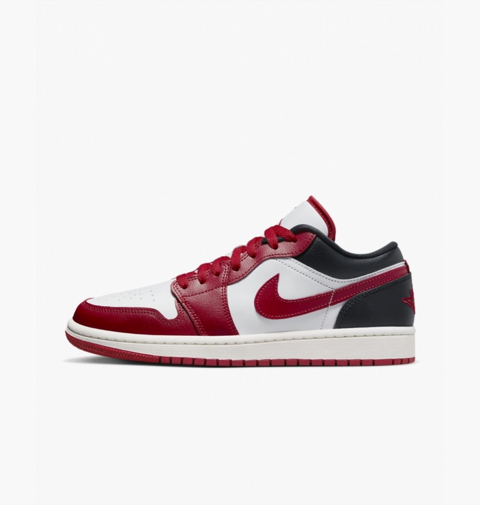 Кросівки жіночі Nike Air Jordan 1Low DC0774-160