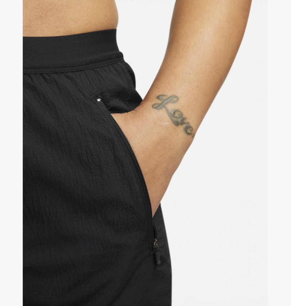 Штани Nike Therma-Fit Run Division Black DX5553-010_image_4