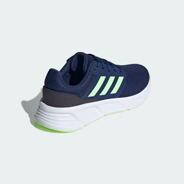 Кросівки для бігу Adidas Galaxy 6 IE8130_image_4